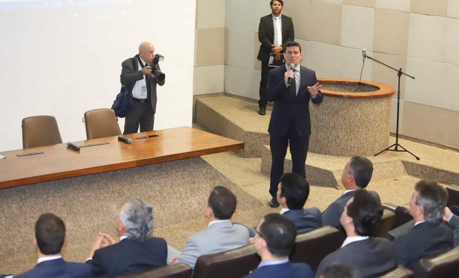 O governador Carlos Massa Ratinho Junior participou nesta segunda-feira (4), em Brasília, do lançamento do projeto de lei anticrime apresentado pelo ministro da Justiça e Segurança Pública, Sergio Moro. O governador colocou a estrutura do Estado à disposição para implantar as medidas no Paraná. - Brasília, 04/02/2019 - Foto: Rodrigo Félix Leal/ANPr
