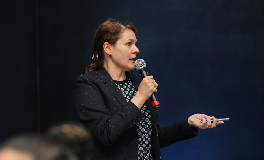 Ana Paula de Oliveira,  Consultora da Secretaria da Fazenda Paraná Day, evento realizado em Curitiba com a presença de mais de 100 investidores do País e do exterior. - Curitiba, 05/02/2019 -Foto: Geraldo Bubniak/ANPr