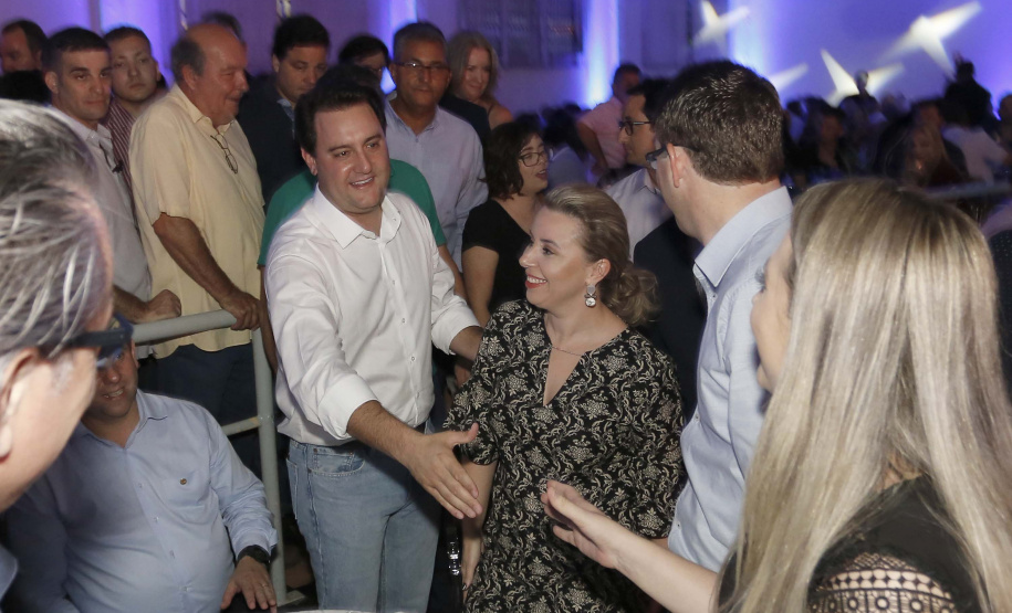 O governador Carlos Massa Ratinho Junior, participa do lançamento da 45ª Exposição Agropecuária, Industrial e Comercial de Umuarama. Presentes no evento: prefeito de Umuarama, Celso Luiz Pozzobom; presidente da Sociedade Rural, Milton Gaiari; secretário do Meio Ambiente, Márcio Nunes; secretário da Infraestrutura e Logística, Sandro Alex, deputados e demais autoridades  -  Umuarama, 05/02/2019  -  Foto: Arnaldo Alves/ANPr