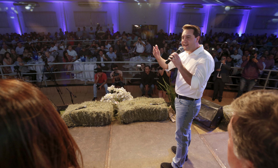 O governador Carlos Massa Ratinho Junior, participa do lançamento da 45ª Exposição Agropecuária, Industrial e Comercial de Umuarama. Presentes no evento: prefeito de Umuarama, Celso Luiz Pozzobom; presidente da Sociedade Rural, Milton Gaiari; secretário do Meio Ambiente, Márcio Nunes; secretário da Infraestrutura e Logística, Sandro Alex, deputados e demais autoridades  -  Umuarama, 05/02/2019  -  Foto: Arnaldo Alves/ANPr