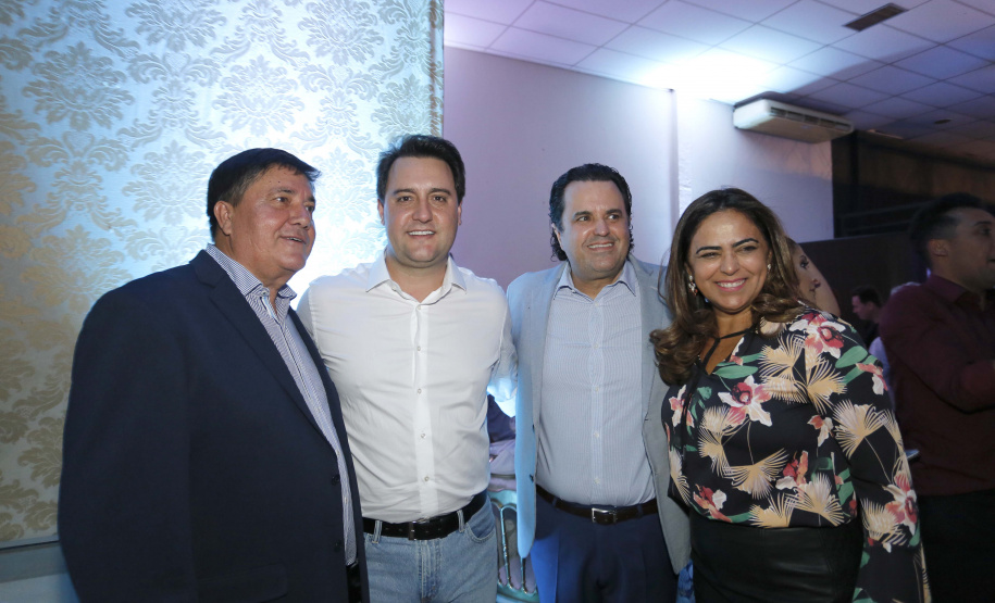 O governador Carlos Massa Ratinho Junior, participa do lançamento da 45ª Exposição Agropecuária, Industrial e Comercial de Umuarama. Presentes no evento: prefeito de Umuarama, Celso Luiz Pozzobom; presidente da Sociedade Rural, Milton Gaiari; secretário do Meio Ambiente, Márcio Nunes; secretário da Infraestrutura e Logística, Sandro Alex, deputados e demais autoridades  -  Umuarama, 05/02/2019  -  Foto: Arnaldo Alves/ANPr