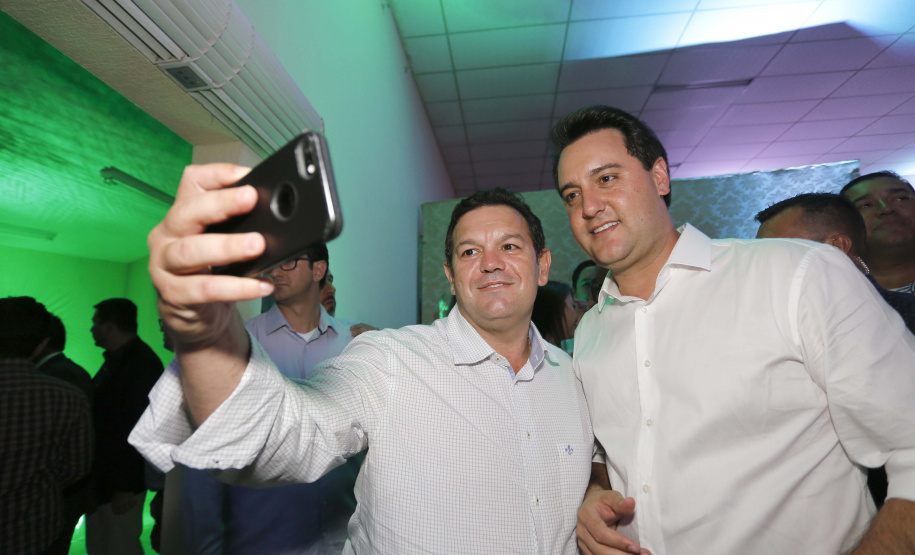 O governador Carlos Massa Ratinho Junior, participa do lançamento da 45ª Exposição Agropecuária, Industrial e Comercial de Umuarama. Presentes no evento: prefeito de Umuarama, Celso Luiz Pozzobom; presidente da Sociedade Rural, Milton Gaiari; secretário do Meio Ambiente, Márcio Nunes; secretário da Infraestrutura e Logística, Sandro Alex, deputados e demais autoridades  -  Umuarama, 05/02/2019  -  Foto: Arnaldo Alves/ANPr