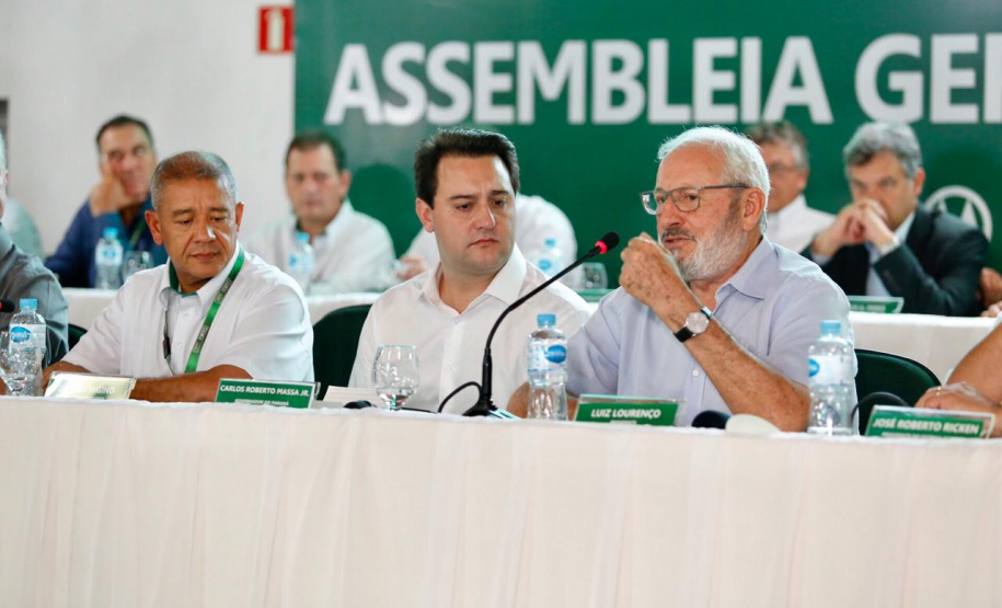 O governador Carlos Massa Ratinho Junior participou nesta quarta-feira (06), em Maringá, da Assembleia Geral Ordinária de prestação de contas do exercício 2018 da Cocamar.  -  Maringá, 06/02/2019  -  Foto:Mateus Girotto/Cocamar