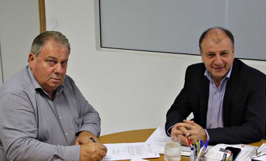 O município de Contenda, na Região Metropolitana de Curitiba, vai pavimentar as principais Ruas dos Jardins Planalto e São João, beneficiando diretamente 3 mil pessoas. Além disso, vai possibilitar a implantação de um melhor sistema de transporte coletivo local.  -  Curitiba, 06/02/2019  -  Foto: Divulgação SEDU