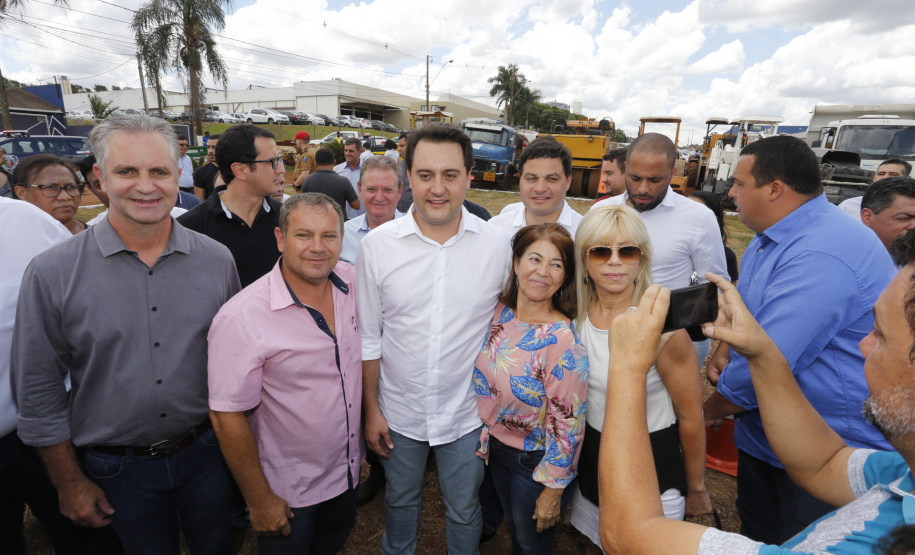 O governador Carlos Massa Ratinho Junior autoriza o início das obras de recuperação do Contorno Sul de Maringá (Noroeste). A obra será feita com recursos do Governo do Estado.  -  Maringá, 06/02/2019  -  Foto: Arnaldo Alves/ANPr