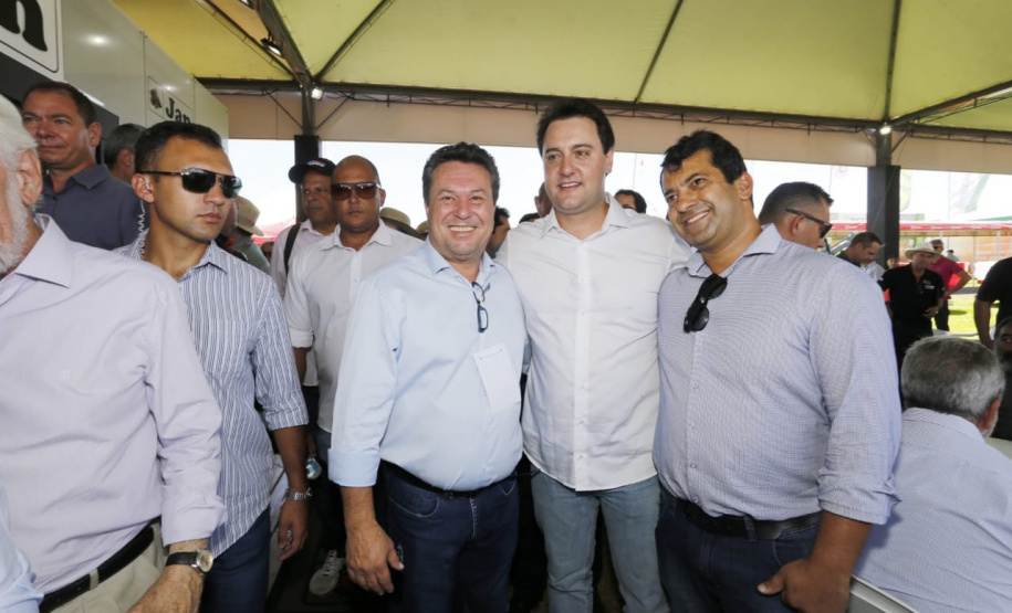 Governador Carlos Massa Ratinho Júnior visita estandes do Show Rural  -  Cascavel, 07/02/2019  -  Foto: Arnaldo Alves/ANPr