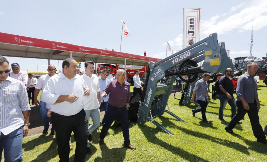 Governador Carlos Massa Ratinho Júnior visita estandes do Show Rural  -  Cascavel, 07/02/2019  -  Foto: Arnaldo Alves/ANPr