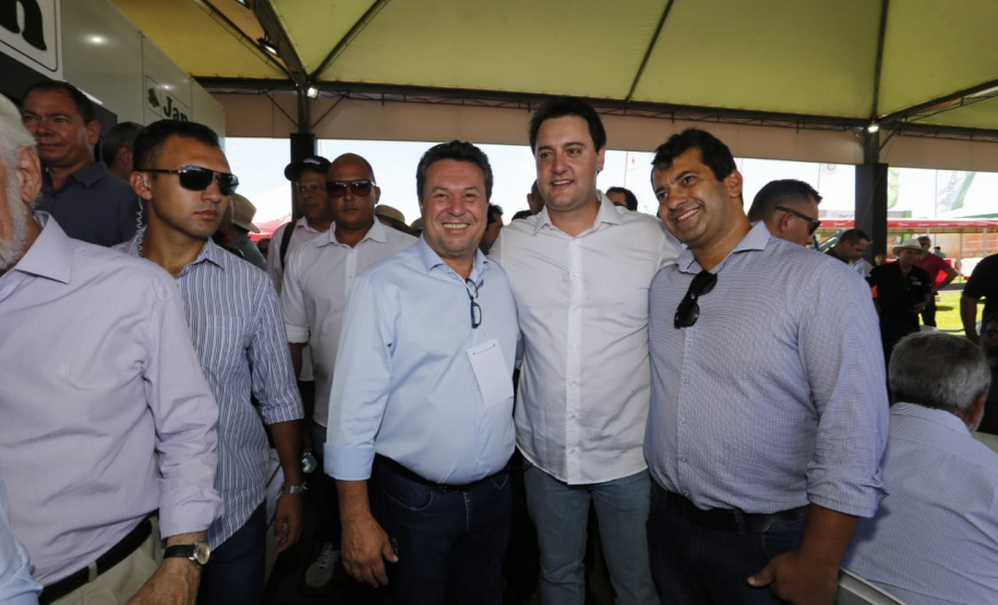 Governador Carlos Massa Ratinho Júnior visita estandes do Show Rural  -  Cascavel, 07/02/2019  -  Foto: Arnaldo Alves/ANPr