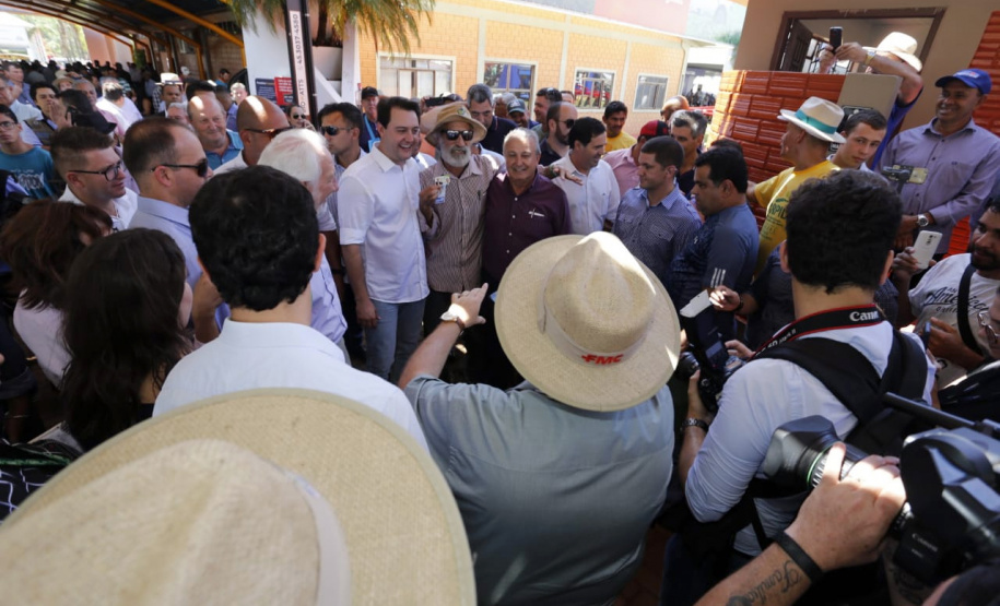 Governador Carlos Massa Ratinho Júnior visita estandes do Show Rural  -  Cascavel, 07/02/2019  -  Foto: Arnaldo Alves/ANPr
