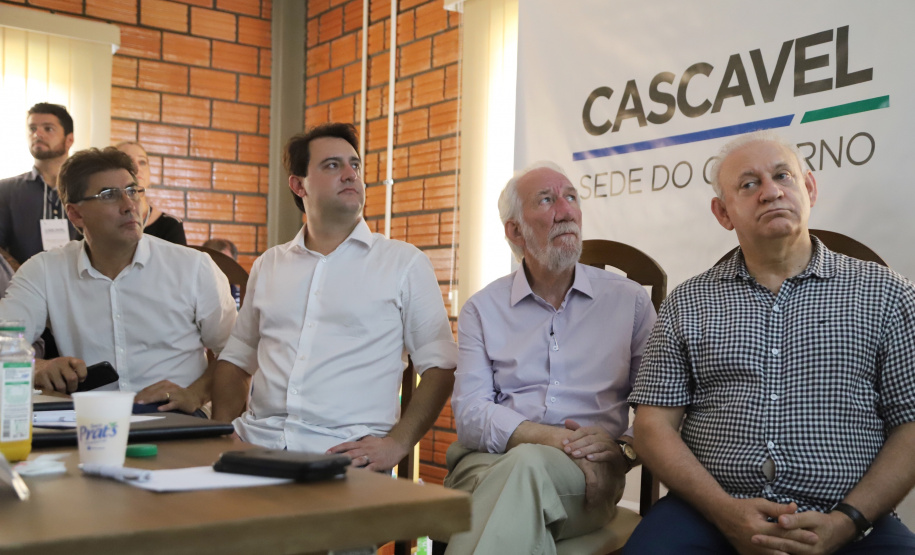 Governador Carlos Massa Ratinho Júnior coordena reunião do secretariado durante o Show Rural - Cascavel, 07/02/2019 - Foto: José Fernando Ogura/ANPr