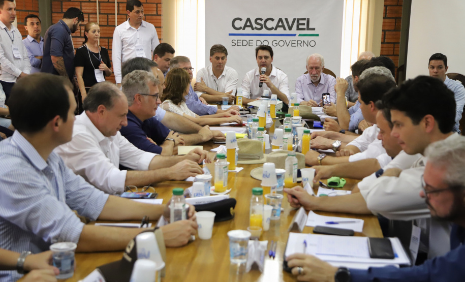 Governador Carlos Massa Ratinho Júnior coordena reunião do secretariado durante o Show Rural - Cascavel, 07/02/2019 - Foto: José Fernando Ogura/ANPr