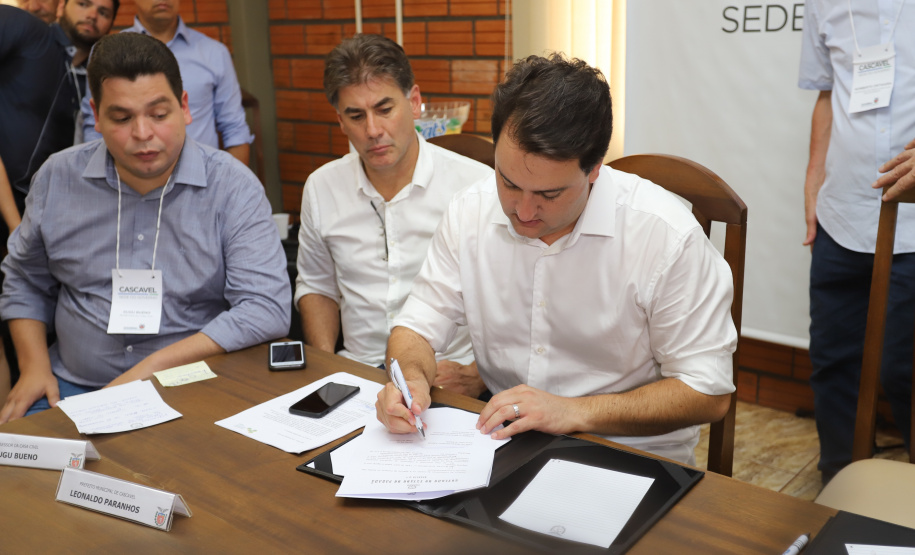 Governador Carlos Massa Ratinho Júnior coordena reunião do secretariado durante o Show Rural - Cascavel, 07/02/2019 - Foto: José Fernando Ogura/ANPr