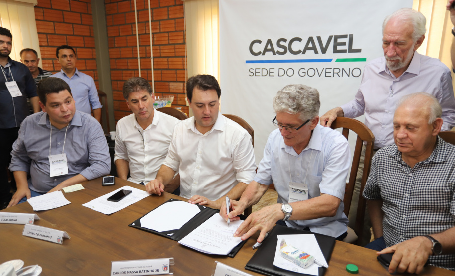 Governador Carlos Massa Ratinho Júnior coordena reunião do secretariado durante o Show Rural - Cascavel, 07/02/2019 - Foto: José Fernando Ogura/ANPr
