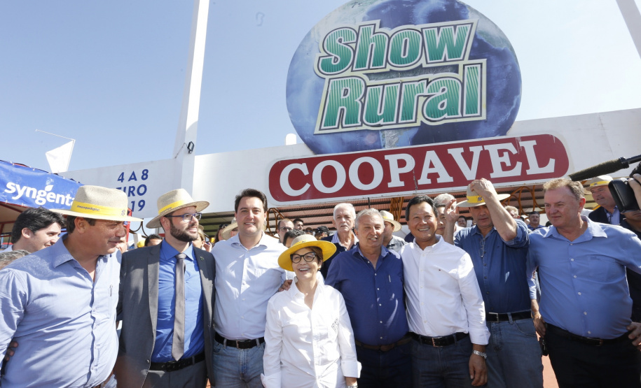 O governador Carlos Massa Ratinho Junior recebe a ministra da Agricultura, Pecuária e Abastecimento, Tereza Cristina, no Show Rural Coopavel. - Cascavel, 08/02/2019 - Foto: Arnaldo Alves/ANPr