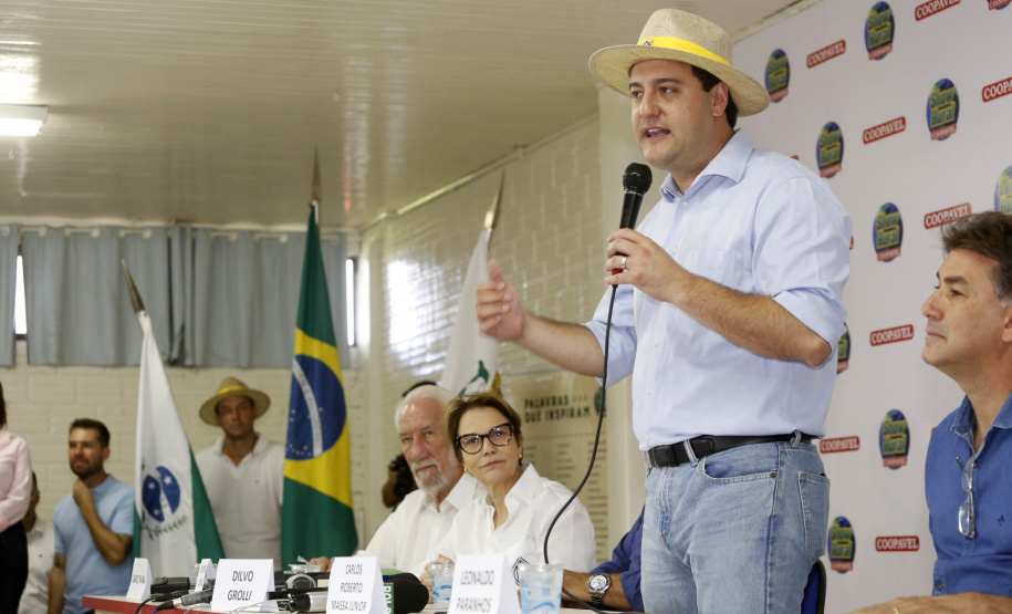 O governador Carlos Massa Ratinho Junior recebe a ministra da Agricultura, Pecuária e Abastecimento, Tereza Cristina, no Show Rural Coopavel. - Cascavel, 08/02/2019 - Foto: Arnaldo Alves/ANPr
