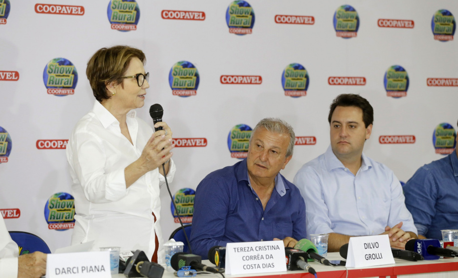 O governador Carlos Massa Ratinho Junior recebe a ministra da Agricultura, Pecuária e Abastecimento, Tereza Cristina, no Show Rural Coopavel. - Cascavel, 08/02/2019 - Foto: Arnaldo Alves/ANPr