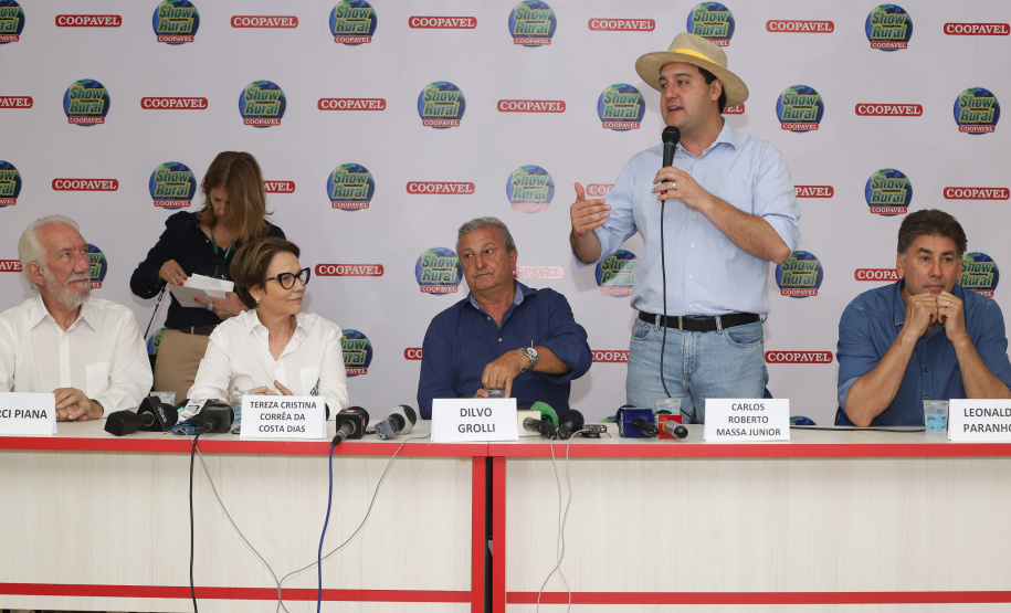 O governador Carlos Massa Ratinho Junior recebe a ministra da Agricultura, Pecuária e Abastecimento, Tereza Cristina, no Show Rural Coopavel. - Cascavel, 08/02/2019 - Foto: Rodrigo Félix Leal/ANPr