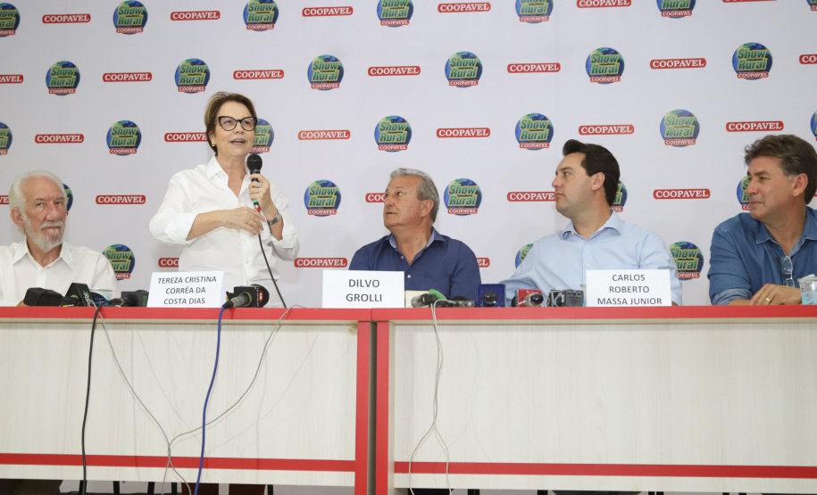 O governador Carlos Massa Ratinho Junior recebe a ministra da Agricultura, Pecuária e Abastecimento, Tereza Cristina, no Show Rural Coopavel. - Cascavel, 08/02/2019 - Foto: Rodrigo Félix Leal/ANPr