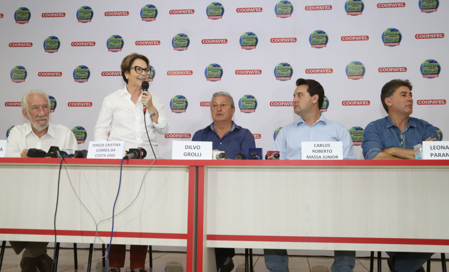O governador Carlos Massa Ratinho Junior recebe a ministra da Agricultura, Pecuária e Abastecimento, Tereza Cristina, no Show Rural Coopavel. - Cascavel, 08/02/2019 - Foto: Rodrigo Félix Leal/ANPr