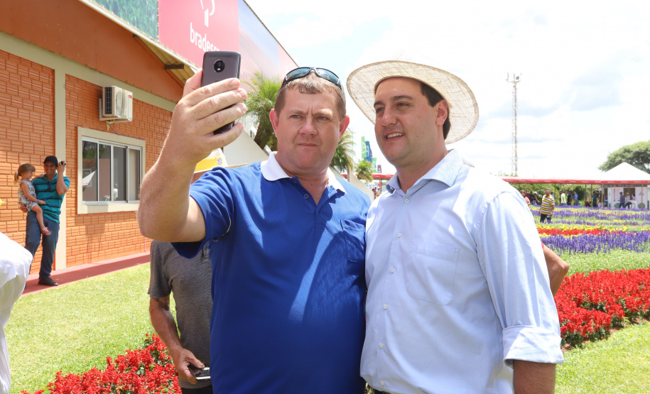 O governador Carlos Massa Ratinho Junior recebe a ministra da Agricultura, Pecuária e Abastecimento, Tereza Cristina, no Show Rural Coopavel. - Cascavel, 08/02/2019 - Foto: Rodrigo Félix Leal/ANPr