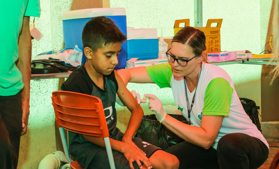 Feira Paraná Cidadão leva serviços gratuitos à população de Campo Magro na região metropolitana de Curitiba. O mutirão oferta gratuitamente para a população em geral, serviços como a emissão de carteira de identidade, CPF e carteira de trabalho, além da intermediação para vagas de emprego. Também ações em áreas como cidadania, direitos humanos, segurança, educação, saúde, habitação, social, de cultura, esporte e lazer. - Campo Magro, 07/02/2019 -Foto: Geraldo Bubniak/ANPr