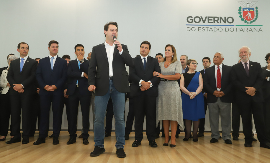 Governador Carlos Massa Ratinho Júnior dá posse ao secretário de Estado da Infrestrurura e Logística, Sandro Alex, e ao diretor do Departamento de Estradas e Rodagem (DER), João Alfredo zampieri - Curitiba, 13/02/2019 - Foto: Rodrigo Félix Leal/ANPr