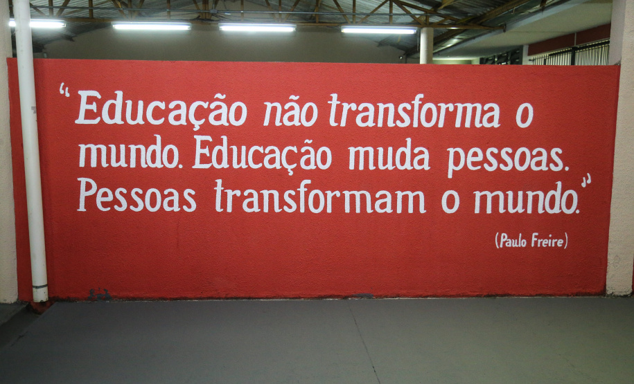 O secretário de Educação Renato Feder em visita na Escola Estadual São Cristóvão no início do ano letivo. Curitiba, 14/02/2019 - Foto: Geraldo Bubniak/ANPr