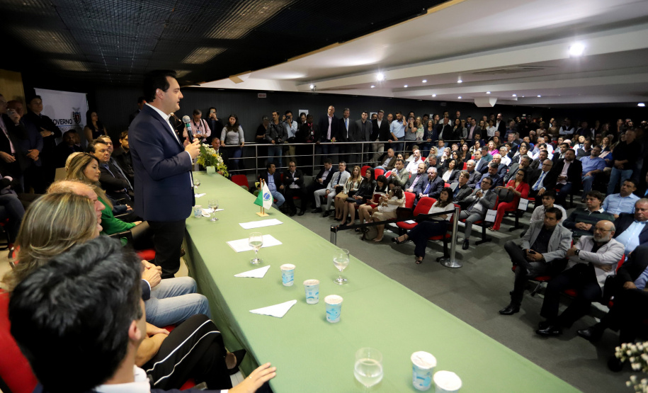 Governador Carlos Massa Ratinho Júnior dá posse ao secretário do Desenvolvimento Urbano e de Obras Públicas, João Carlos Ortega  -  Curitiba, 14/02/2019  -  Foto: José Fernando Ogura/ANPr