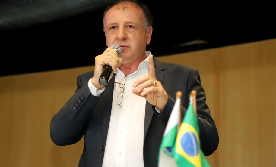 Governador Carlos Massa Ratinho Júnior dá posse ao secretário do Desenvolvimento Urbano e de Obras Públicas, João Carlos Ortega  -  Curitiba, 14/02/2019  -  Foto: José Fernando Ogura/ANPr