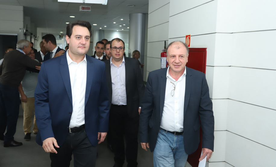 Governador Carlos Massa Ratinho Júnior dá posse ao secretário do Desenvolvimento Urbano e de Obras Públicas, João Carlos Ortega - Curitiba, 14/02/2019 - Foto: Rodrigo Felix Leal/ANPr