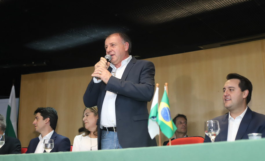Governador Carlos Massa Ratinho Júnior dá posse ao secretário do Desenvolvimento Urbano e de Obras Públicas, João Carlos Ortega - Curitiba, 14/02/2019 - Foto: Rodrigo Felix Leal/ANPr