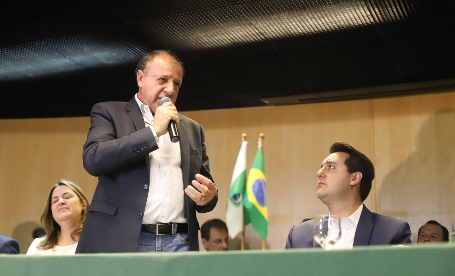 Governador Carlos Massa Ratinho Júnior dá posse ao secretário do Desenvolvimento Urbano e de Obras Públicas, João Carlos Ortega - Curitiba, 14/02/2019 - Foto: Rodrigo Felix Leal/ANPr