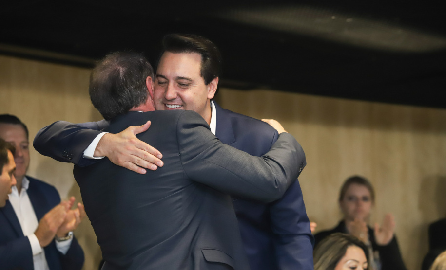 Governador Carlos Massa Ratinho Júnior dá posse ao secretário do Desenvolvimento Urbano e de Obras Públicas, João Carlos Ortega - Curitiba, 14/02/2019 - Foto: Rodrigo Felix Leal/ANPr