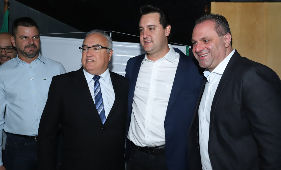 Governador Carlos Massa Ratinho Júnior dá posse ao secretário do Desenvolvimento Urbano e de Obras Públicas, João Carlos Ortega - Curitiba, 14/02/2019 - Foto: Rodrigo Felix Leal/ANPr