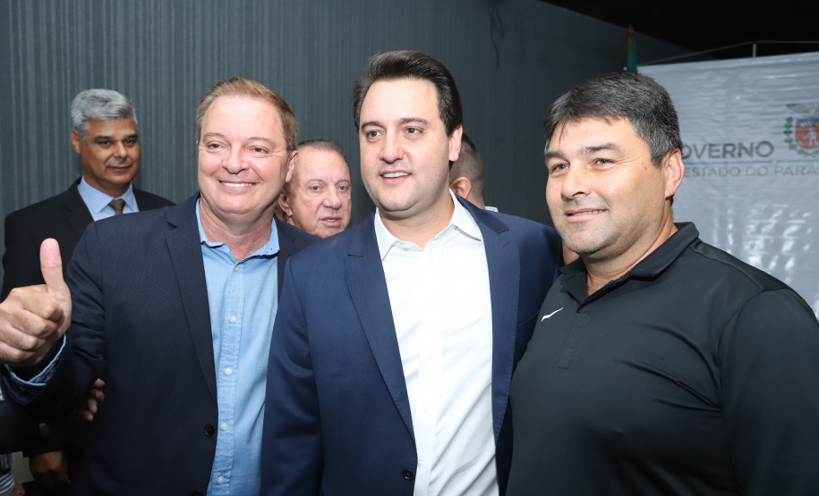 Governador Carlos Massa Ratinho Júnior dá posse ao secretário do Desenvolvimento Urbano e de Obras Públicas, João Carlos Ortega - Curitiba, 14/02/2019 - Foto: Rodrigo Felix Leal/ANPr