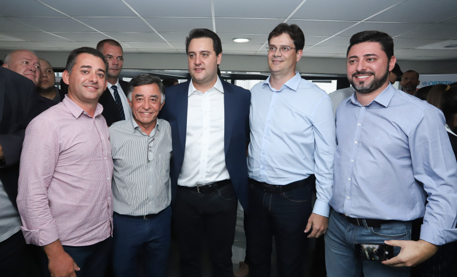 Governador Carlos Massa Ratinho Júnior dá posse ao secretário do Desenvolvimento Urbano e de Obras Públicas, João Carlos Ortega - Curitiba, 14/02/2019 - Foto: Rodrigo Felix Leal/ANPr