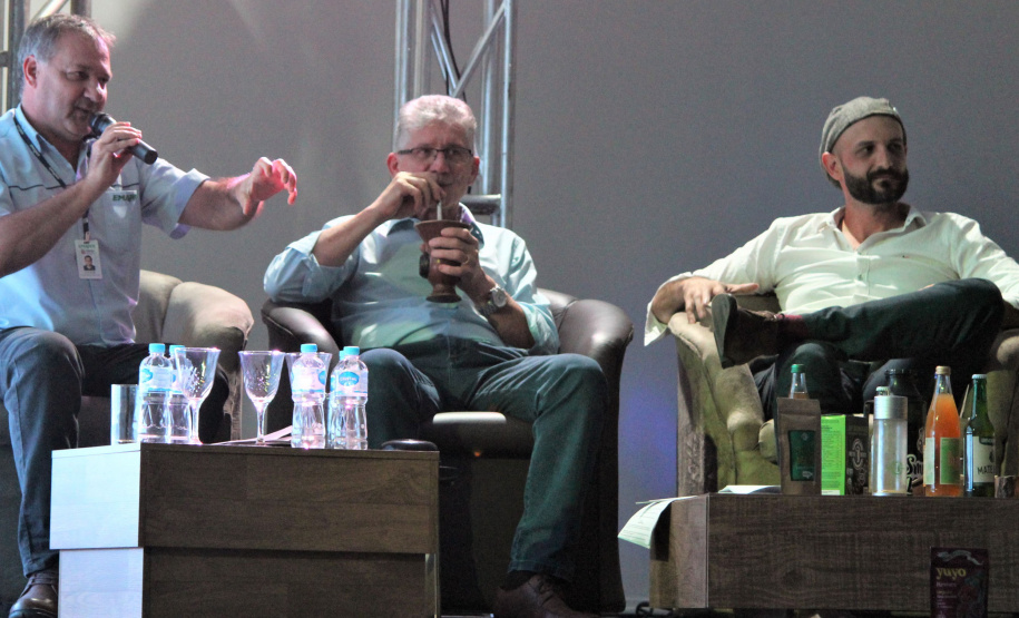 O secretário estadual da Agricultura e do Abastecimento Norberto Ortigara reforçou o apoio do Governo do Paraná para pequenos produtores em dois eventos na quarta-feira (13)