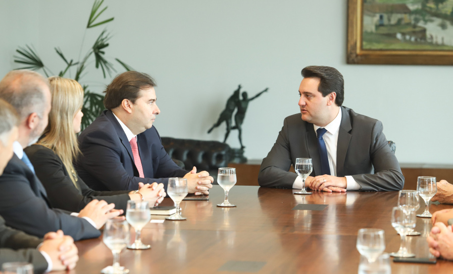 Governador Carlos Massa Ratinho Júnior recebe o presidente da Câmara dos Deputados, Rodrigo Maia. Curitiba, 15/02/2019. Foto: Rodrigo Felix Leal/ANPr