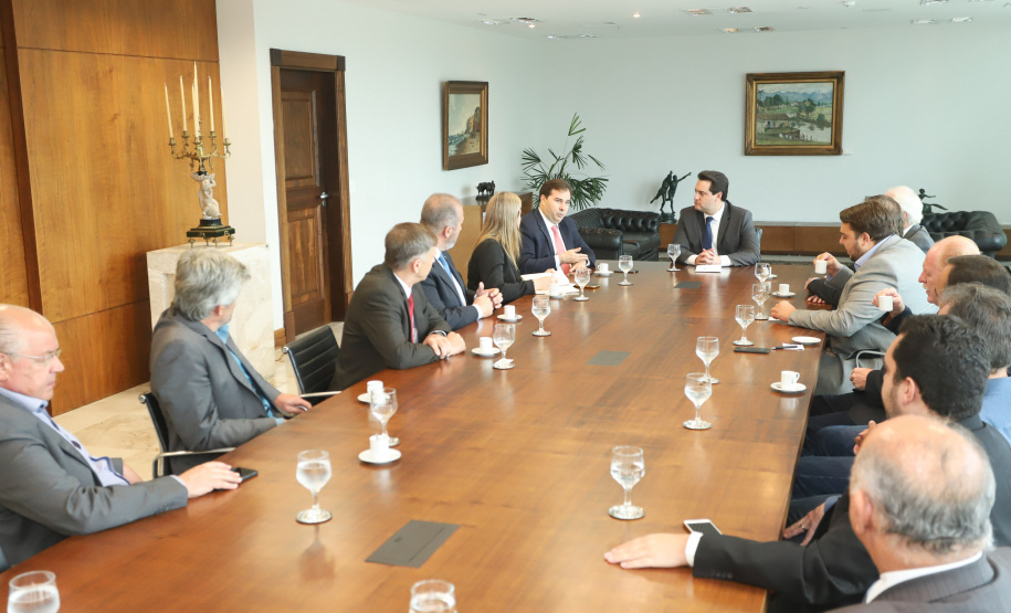 Governador Carlos Massa Ratinho Júnior recebe o presidente da Câmara dos Deputados, Rodrigo Maia. Curitiba, 15/02/2019. Foto: Rodrigo Felix Leal/ANPr