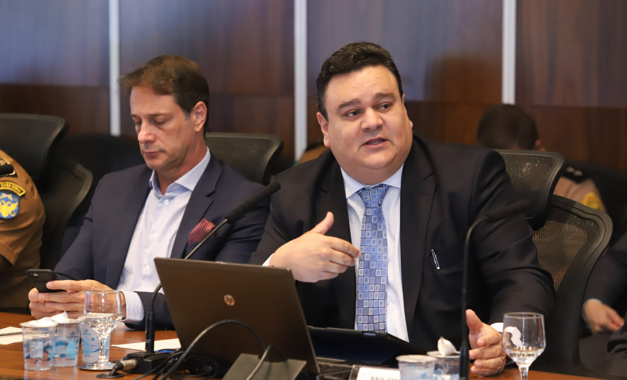 Por determinação do governador Carlos Massa Ratinho Junior, a Controladoria Geral do Estado (GGE) editou uma resolução e solicitou a todos os secretários de Estado a divulgação de suas agendas nos portais institucionais das respectivas pastas