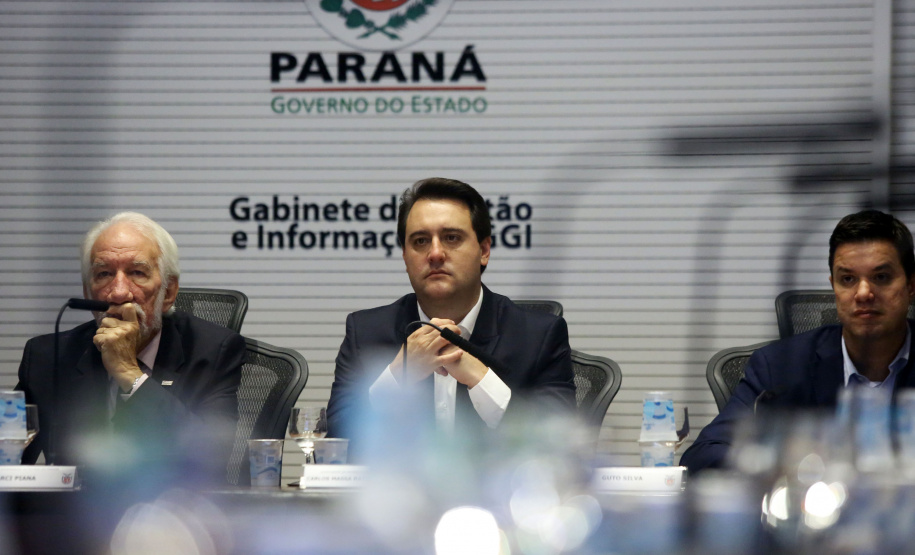 Reunião de secretariado, a pedido do governador Carlos Massa Ratinho Junior, a Controladoria Geral do Estado (GGE) editou uma resolução e solicitou a todos os secretários de Estado a divulgação das suas respectivas agendas nos portais institucionais das pastas. O objetivo é disponibilizar a ferramenta para consulta pública até o começo de março. Curitiba,19/02/2019 Foto:Jaelson Lucas / ANPr