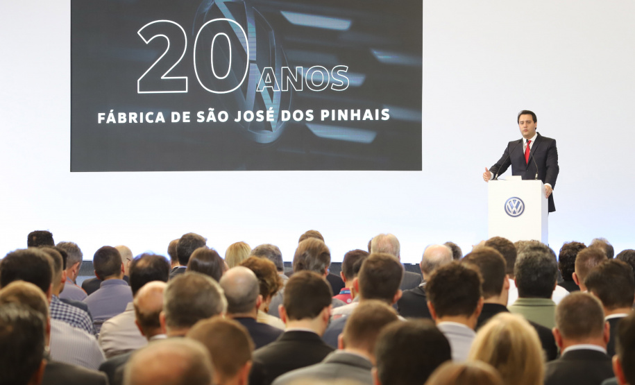 Governador Carlos Massa Ratinho Júnior participa da solenidade de comemoração de 20 anos da Volkswagen no Paraná. - São José dos Pinhais, 19/02/2019 - Foto: José Fernando Ogura/ANPr