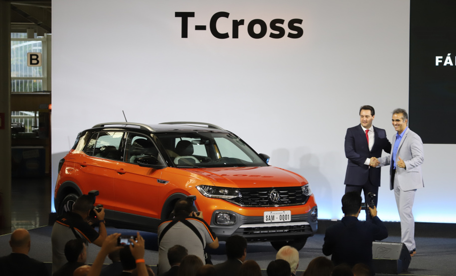 Governador Carlos Massa Ratinho Júnior participa da solenidade de comemoração de 20 anos da Volkswagen no Paraná. - São José dos Pinhais, 19/02/2019 - Foto: José Fernando Ogura/ANPr