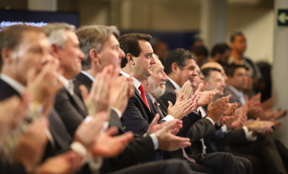 Governador Carlos Massa Ratinho Júnior participa da solenidade de comemoração de 20 anos da Volkswagen no Paraná. - São José dos Pinhais, 19/02/2019 - Foto: Rodrigo Felix Leal/ANPr