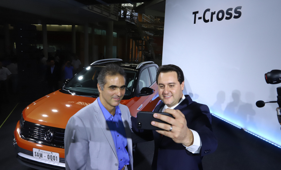 Governador Carlos Massa Ratinho Júnior participa da solenidade de comemoração de 20 anos da Volkswagen no Paraná. - São José dos Pinhais, 19/02/2019 - Foto: Rodrigo Felix Leal/ANPr