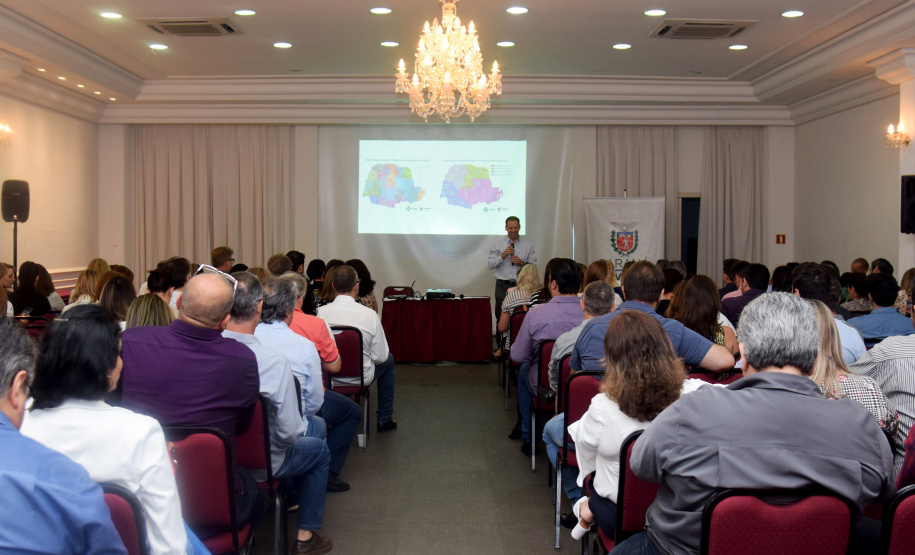 A regionalização da saúde foi o tema principal de uma reunião realizada nesta terça-feira (19) em Curitiba. Foi o primeiro encontro do ano da Comissão Intergestores Bipartite do Paraná (CIB) para discutir o Planejamento Regional Integrado (PRI).  -  Curitiba, 19/02/2019  -  Foto: Divulgação SESA