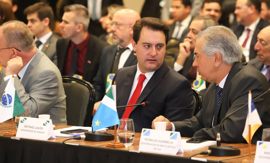 O governador Carlos Massa Ratinho Junior participou nesta quarta-feira (20), em Brasília, do Fórum de Governadores, que reuniu os chefes do Executivo dos 26 Estados e do Distrito Federal.   -  Brasília, 20/02/2019  -  Foto: Rodrigo Félix Leal/ANPr