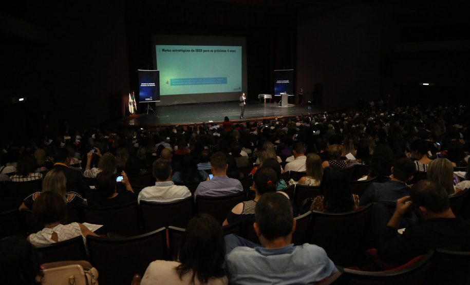 A Secretaria de Educação do Paraná realizou nesta quarta-feira (20), em Curitiba, o Seminário de Cooperação Pedagógica com Município