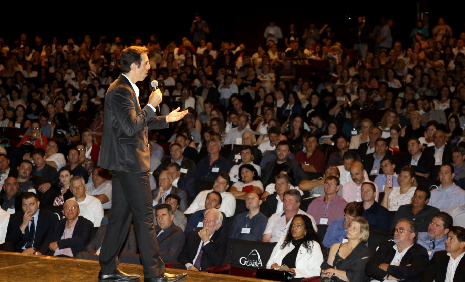 A Secretaria de Educação do Paraná realizou nesta quarta-feira (20), em Curitiba, o Seminário de Cooperação Pedagógica com Município