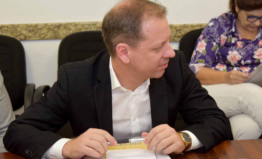 A Secretaria de Estado da Saúde em Curitiba, uma reunião para alinhamento das estratégias de controle da febre amarela. Além do Paraná, participam representantes de Santa Catarina, Rio Grande do Sul e de São Paulo, além do Ministério da Saúde e da Organização Panamericana de Saúde (Opas), com o apoio do Conselho Nacional de Secretários da Saúde. -  Curitiba, 21/02/2019  -  Foto: Divulgação SESA